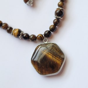 Tiger&#39;s Eye Jewelry Set, Natural Tigers Eye Pendant, Tiger&#39;s Eye Necklace for Women, Crystal Necklace, Gemstone Tigers Eye Silver Necklace