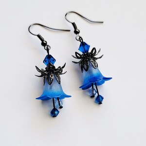 Dark Blue Victorian Floral Earrings, Elegant Cobalt Blue Flower Dangle Earrings, Victorian Blue Flower Dark Grey Statement Earrings