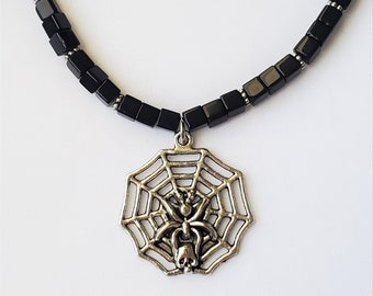 Spider Necklace, Black Spider Halloween Necklace, Spider Web Necklace, Black Halloween Spooky Necklace, Gothic Spider Web Necklace