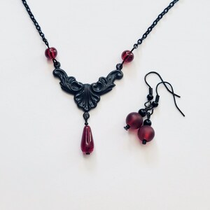 Gothic Jewelry Set, Black and Red Gothic Jewelry, Elegant Black ...