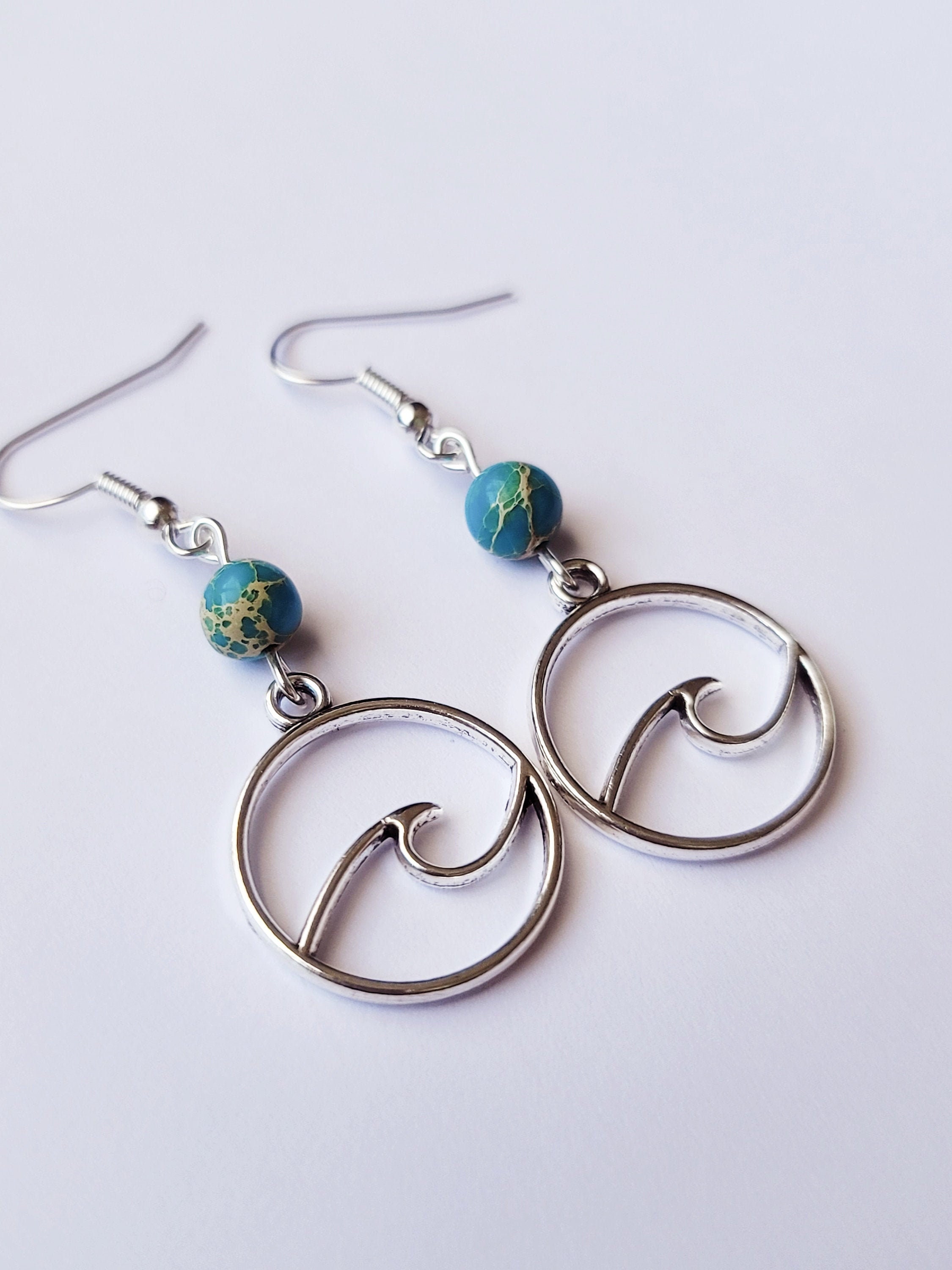Beaded Wave Earrings Grey