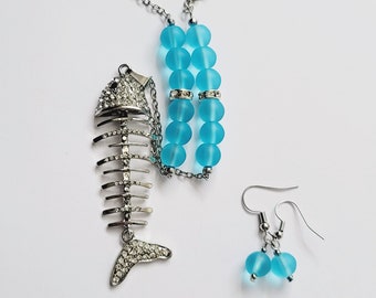 Fishbone Necklace, Sea Glass Necklace, Fish Skeleton Pendant, Ocean Necklace, Sparkly Fish Jewelry, Sparkle Necklace, Blue Sea Glass