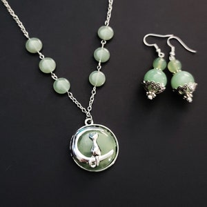 Green Aventurine Cat Jewelry Set, Cat in Moon Pendant, Gemstone Cat Necklace, Green Stone Elegant Silver Cat Necklace, Cat Mom Necklace