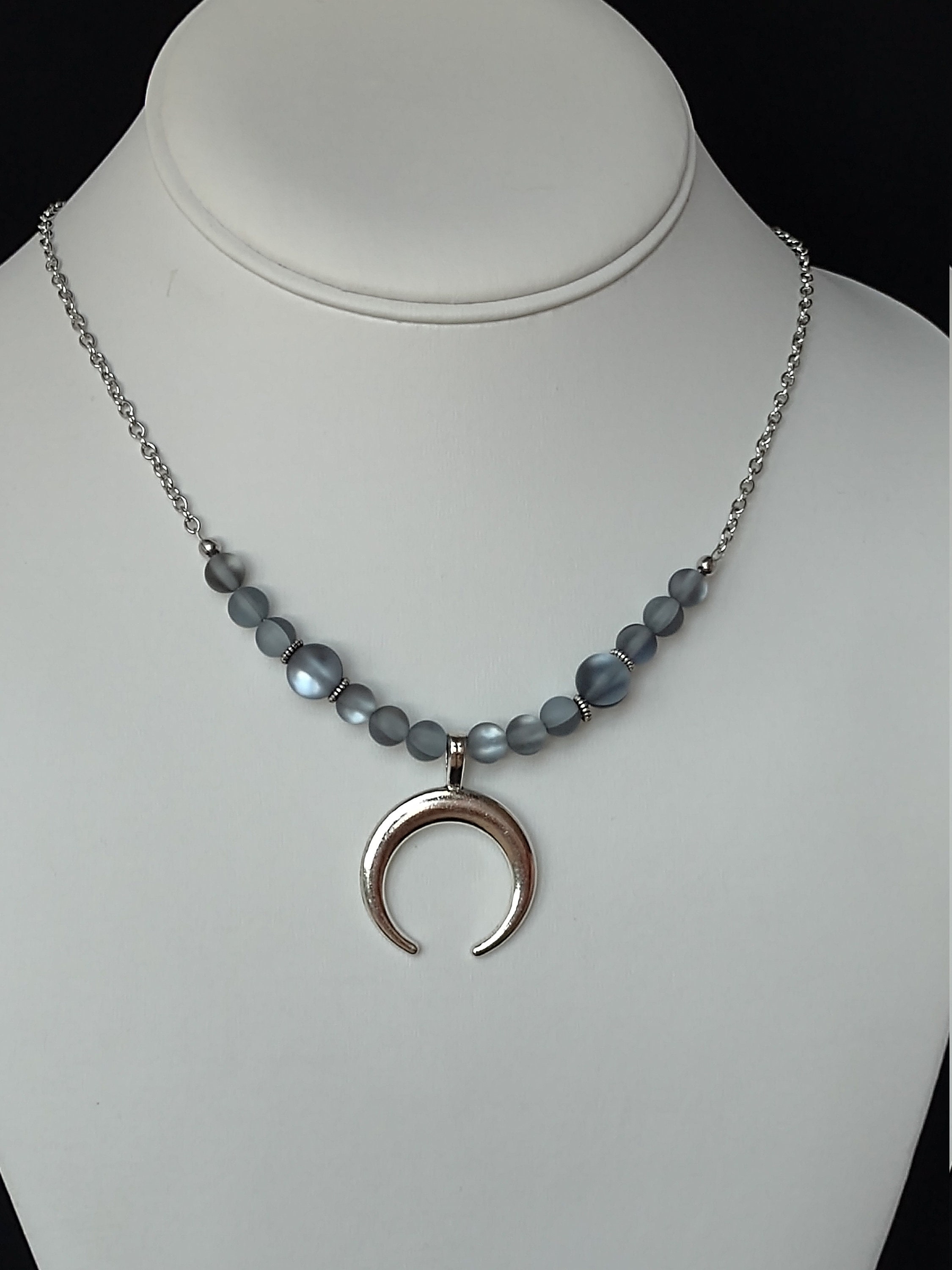aura glow silver