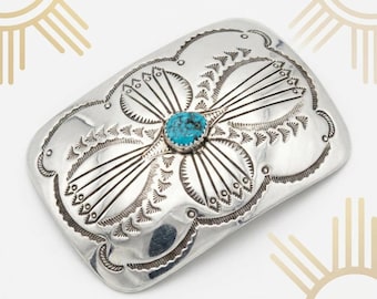 Navajo-sterlingzilveren gesp met turkoois – handgestempelde zuidwestelijke kunst