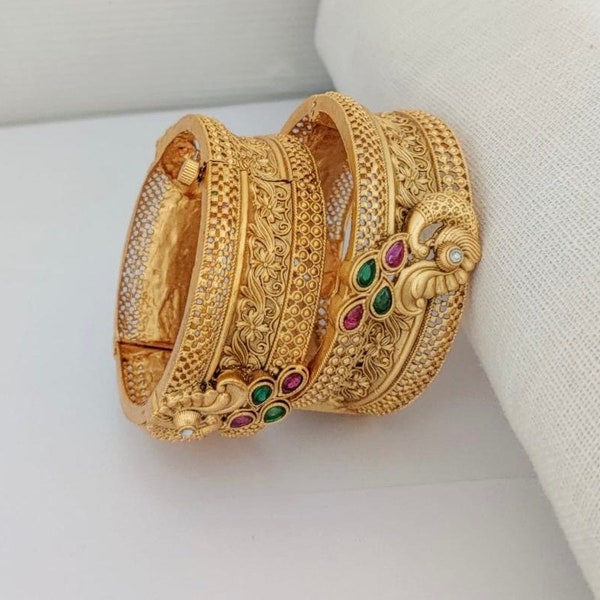 Peacock design gold bangles/rajwadi gold bangles/traditional gold kadas/Indian bangles/pakistani bangles