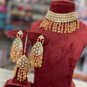 Traditional Punjabi bridal jadau/lightweight/4 Pieces set/Pakistani/hydrabadi set /Punjabi style Jaddau set n big earrings n maangtikka