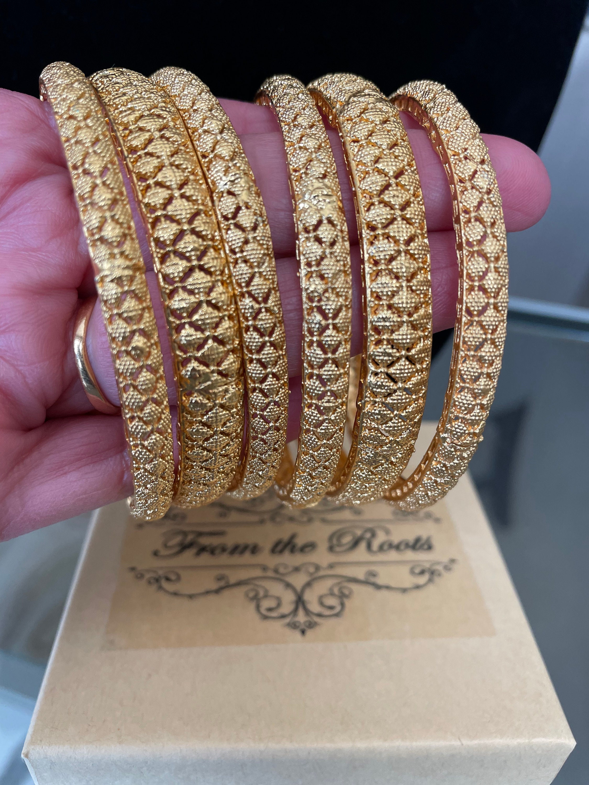 Gold bangles set of 6 with price clearance