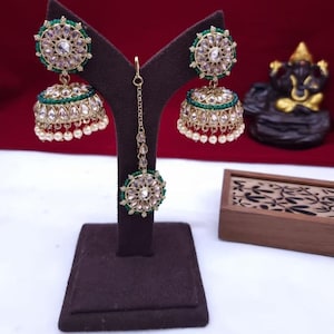 Green Polki jhumkas with maangtikka/jhumka maangtikka set/Indian jhumkas