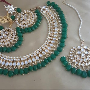 Bridal green Kundan necklace set/lightweight Kundan necklace set with maagtikka/Indian necklace set/Pakistani necklace set