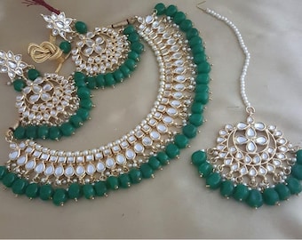Bridal green Kundan necklace set/lightweight Kundan necklace set with maagtikka/Indian necklace set/Pakistani necklace set