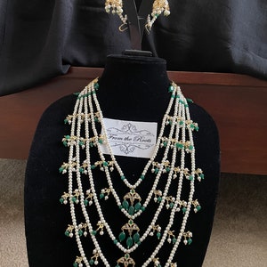 Green 5 lada jadau rani haar/Hydrbabdi rani haar/green Jaddau/Pakistani long mala set with jhumkis
