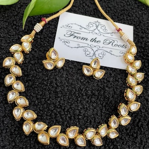 Premium quality Single line kundan/simple jaipuri kundan with meenakari back choker/necklace set