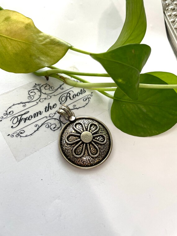 Handmade real silver vintage pendant/92.5 silver p