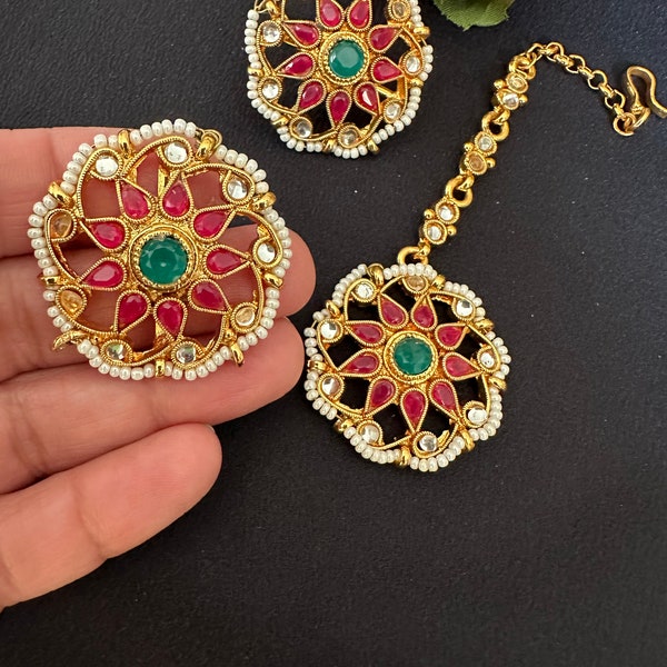Red green studs with maangtikka/maangtikka set with studs/Indian jewelry/pakistani jewelry