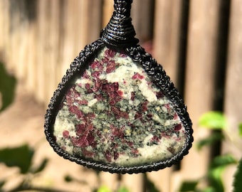 Eudialyte pendant necklace for women, macrame necklace for men, macrame necklaces for women, healing crystal necklace men, eudialyte jewelry