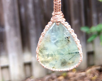 Prehnit Anhänger Halskette, Prehnit Halskette für Frauen, Makramee Edelstein Anhänger, Makramee Halskette, Boho Schmuck, Edelstein Halskette