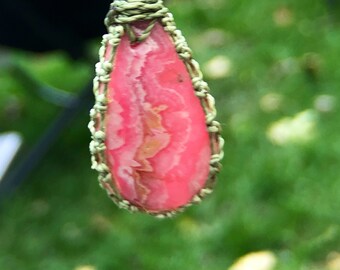Rhodochrosite necklace for women, rhodochrosite pendant necklace, pink stone necklace, macrame gemstone pendant, macrame stone necklace