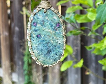 Ruby Fuchsite pendant necklace for women, July birthstone jewelry,Ruby pendant,Ruby jewellery,Healing stone pendant for men,Macrame necklace