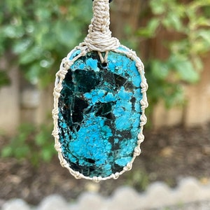 Turquoise necklace men, turquoise pendant women, macrame necklace for men, macrame gemstone necklace, christmas gifts, turquoise jewelry