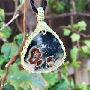 Ocean jasper pendant,ocean jasper necklace men,jasper pendant necklace  for women, healing stone necklace, macrame gemstone pendant, jasper