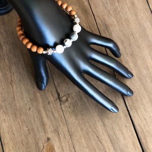 Sandalwood bracelet, Howlite bracelet, bracelet bead