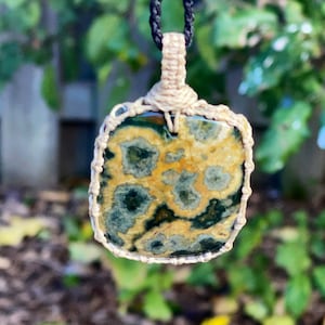 Ocean jasper pendant,ocean jasper necklace men,jasper pendant necklace  for women, healing stone necklace, macrame gemstone pendant, jasper