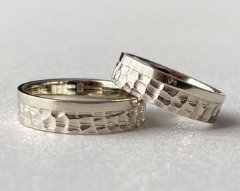 Modern solid 14K gold wedding rings for couple, Unique 14k white gold wedding rings, Rich texture gold wedding rings, Minimalist gold rings