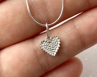 Petit collier pendentif en forme de coeur, collier coeur, collier à breloques coeur en argent, joli pendentif coeur, idée cadeau Saint-Valentin pour petite amie