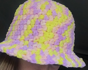 Crochet Bucket Hat // Handmade Crochet Hat // Festival Hat // Summer Crochet Hat // Colourful Hat