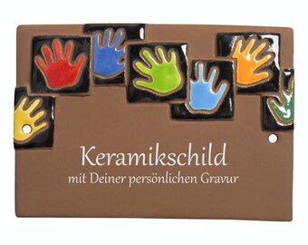 Ceramic sign 15 x 10.5 cm - sea of hands black