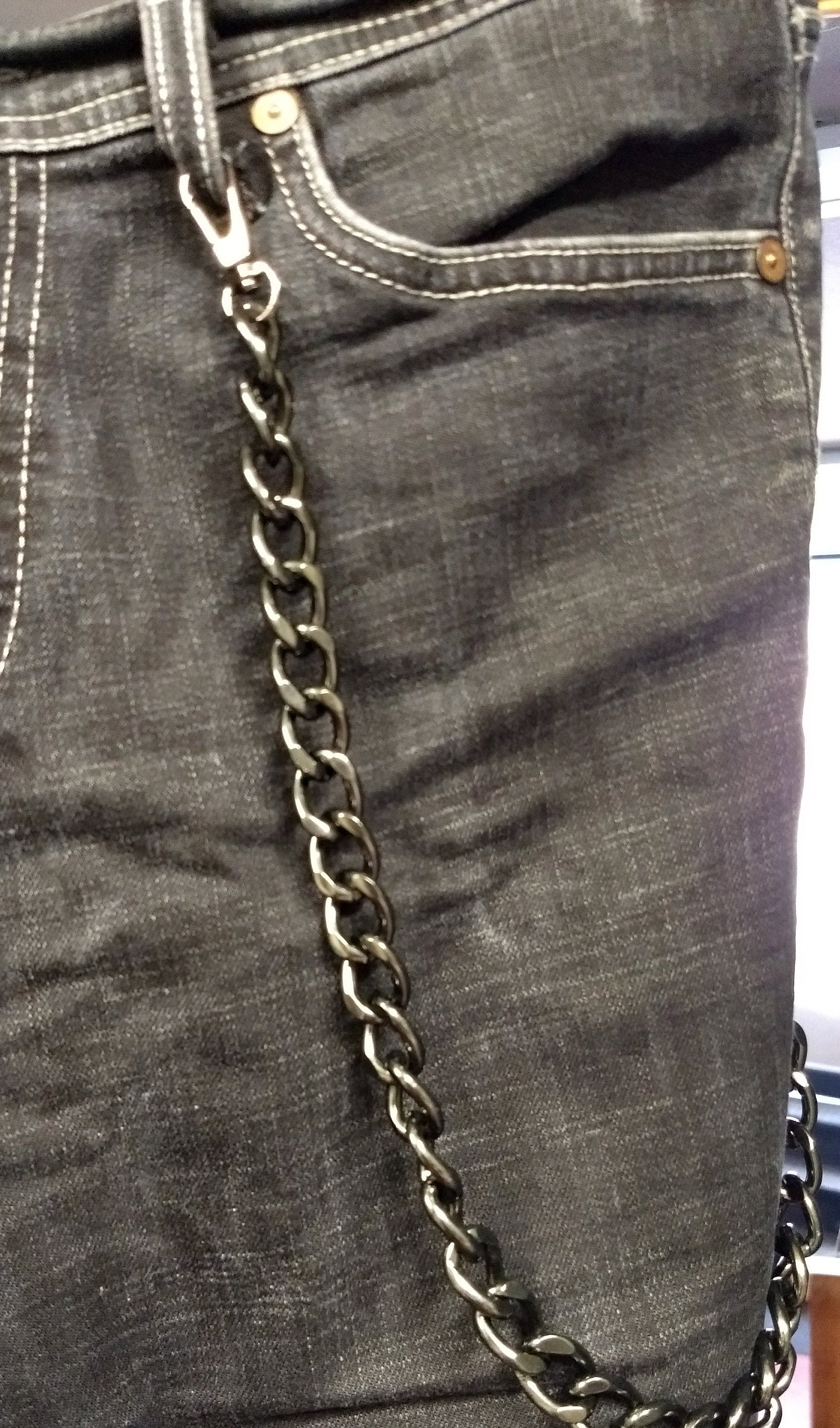 thick wallet chain