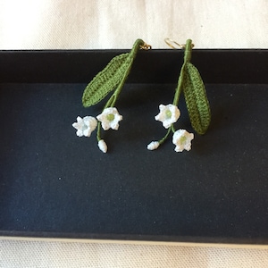 Crochet Lily of the valley golden dangle earrings, handmade flower, handmade jewellery, country style, mother’s day gift.
