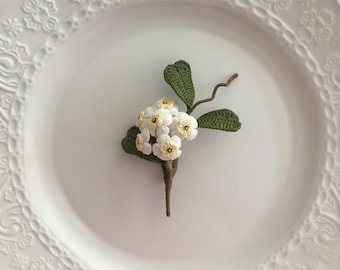 Crochet Hoya Rotundiflora Brooch: Wedding flower boutonniere, Thank you gift, Handmade brooch. Mother’s Day Gift. Meaning gift