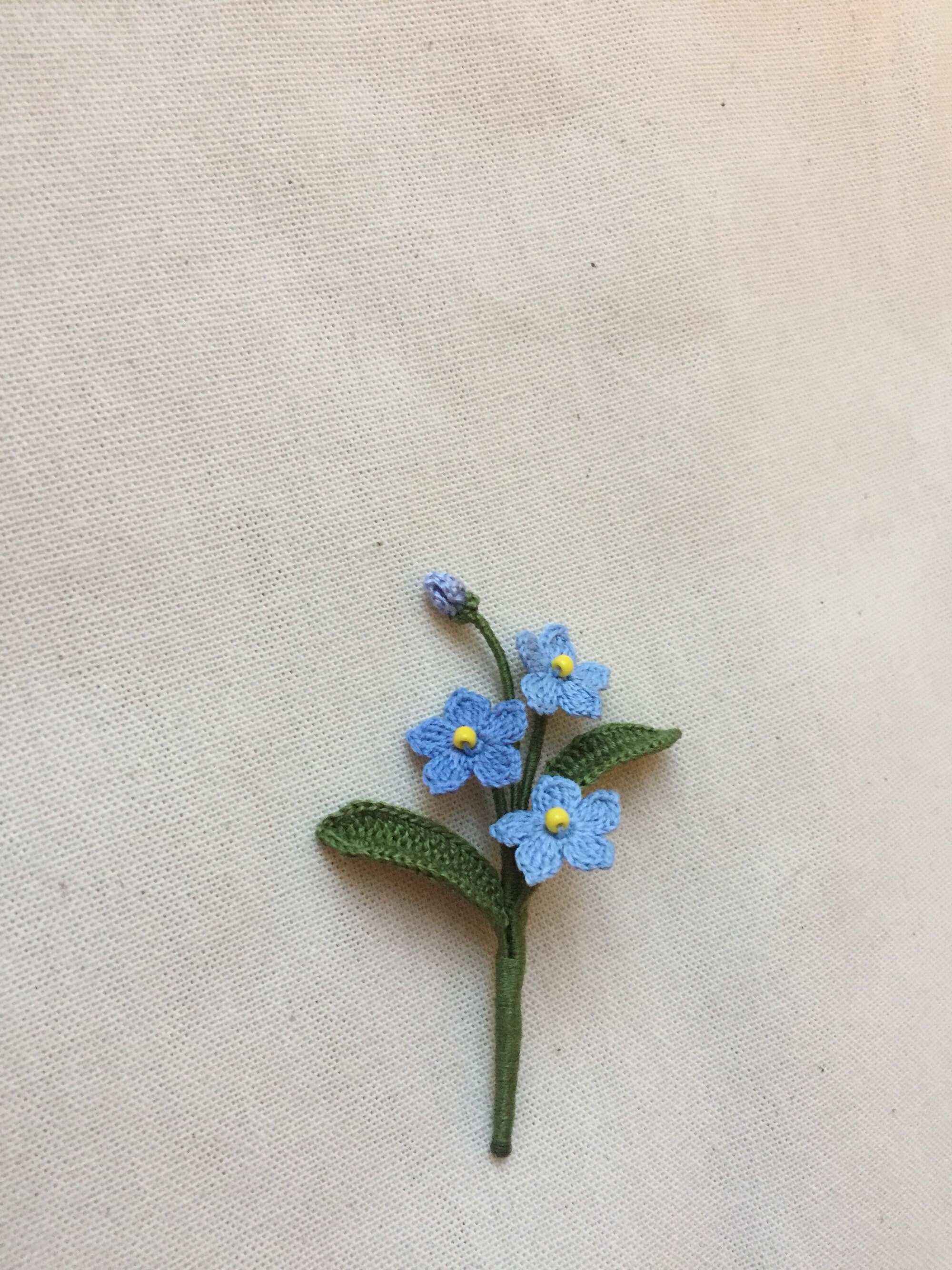 Crochet Forget-me-not Flower Brooch: Wedding Flower Boutonniere