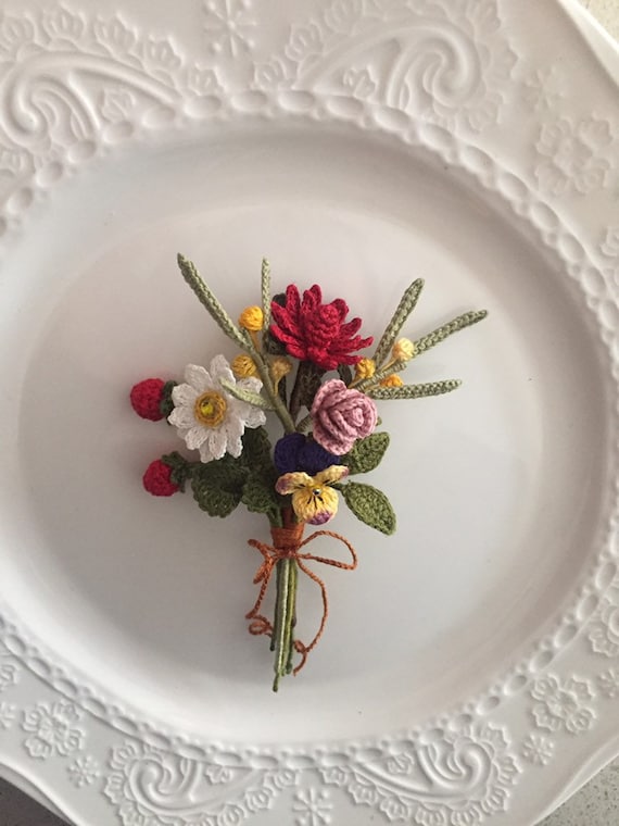 Flower Brooch Bouquet Art - #FlowerCraft - uBloom