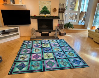 Patchwork-Quilt-Decke: traumhafte große Marokko-Quiltdecke in Blau-Türkis aus harmonischen Kaffe Fassett Stoffen, 216x216cm, 85x85 Zoll