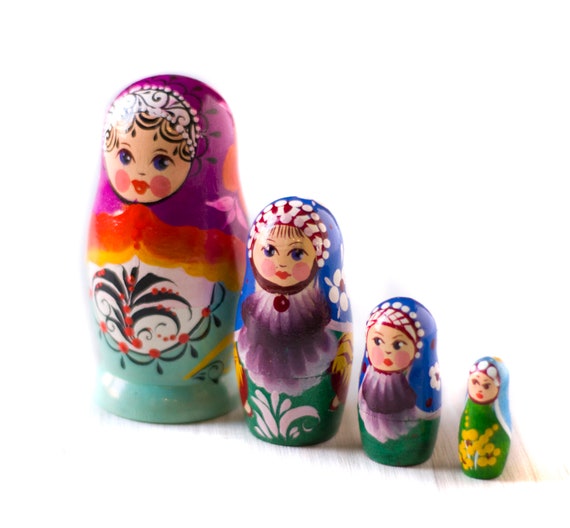 cute nesting dolls