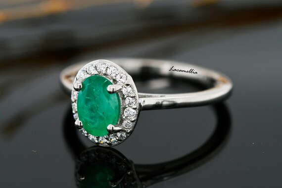 Statement emerald 2024 rings for women