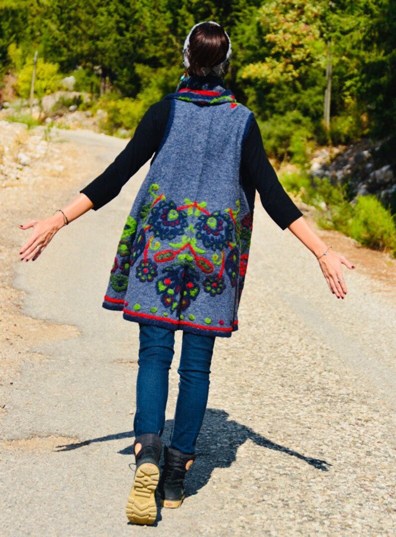 Grey wool vest Grey winter clothing Girlfriend gift Floral vest Grey wool coat Floral clothing Grey winter jacket Grey winter vest