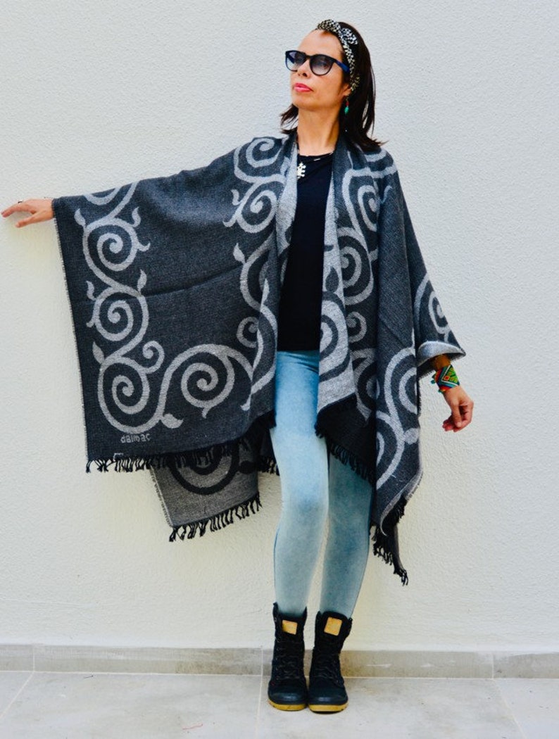 Poncho shawls Women shawls Women wrap Ethnic shawl Tribal | Etsy