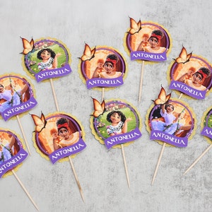 Encanto Cupcake Topper, Encanto Personalized cake topper, Ecanto cake topper, Encanto Birthday Party, Encanto birthday, Shaker cake topper