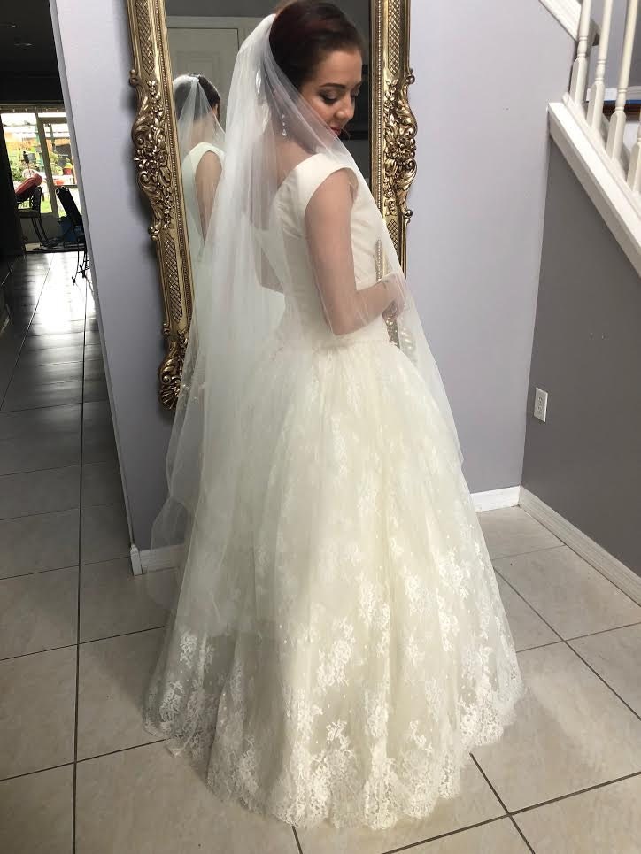 Off White Elegant Wedding Dress - Etsy