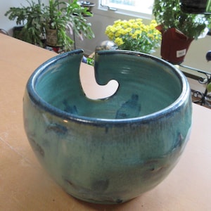 Cuenco de cerámica para tejer, 3,5" x 4", verde/azul, torneado a torno