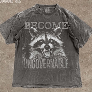 Camiseta vintage con estampado grunge de mapache enojado que se vuelve ingobernable - Camiseta con estampado de meme de mapache - Camiseta divertida de animales - Camiseta de anarquía