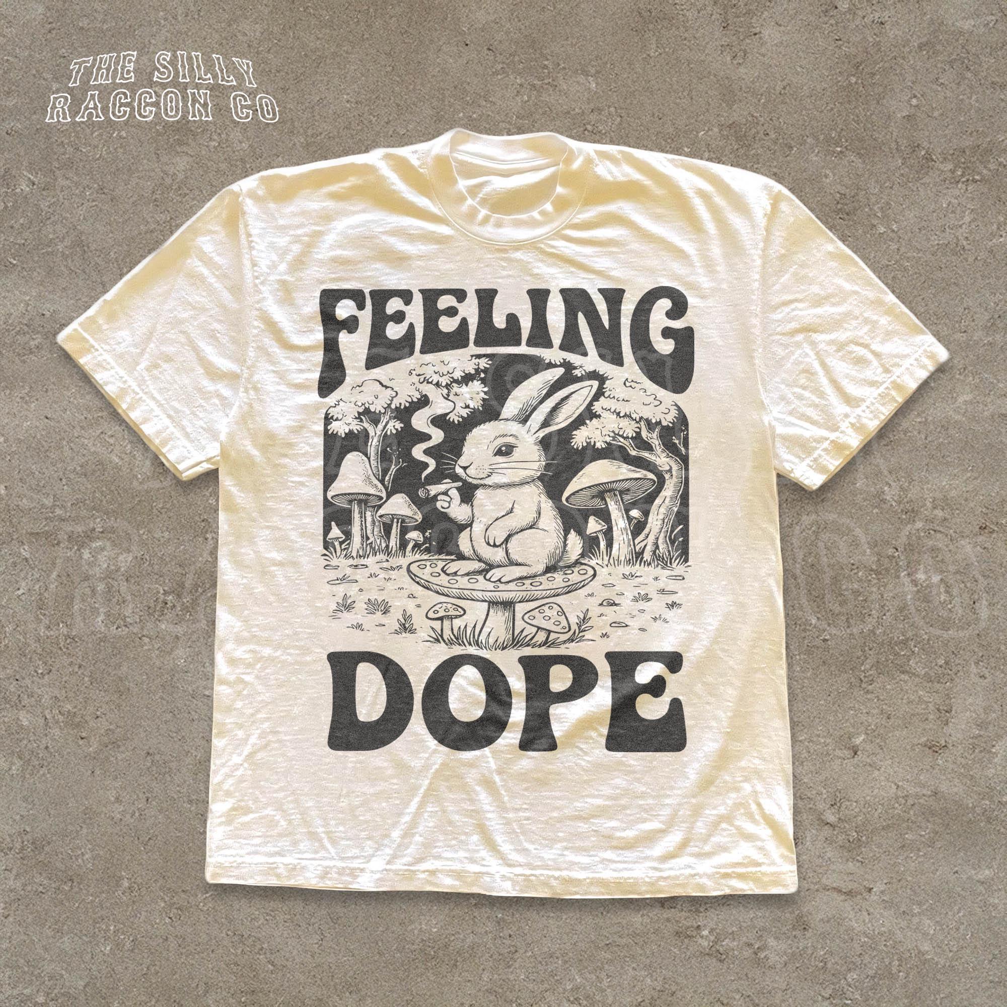 ストーナーシャツ、フィーリングドープコテージコアTシャツ、キノコの 