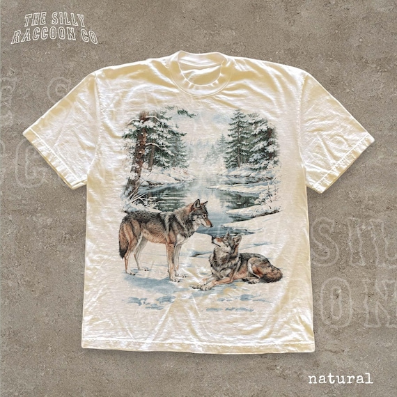 Vintage Wolf Tee 90s Wildlife Nature Shirt Retro Winter Wolves Graphic Forest Animal Lover Gift Oversized Comfort Colors Unisex