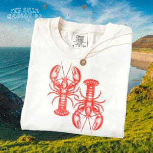 Lobster T-shirt, Coastal Graphic Tee for Men Women, Funny Nautical Summer Beach Shirt, Vintage Marine Life Tee, Seafood Lover Gift