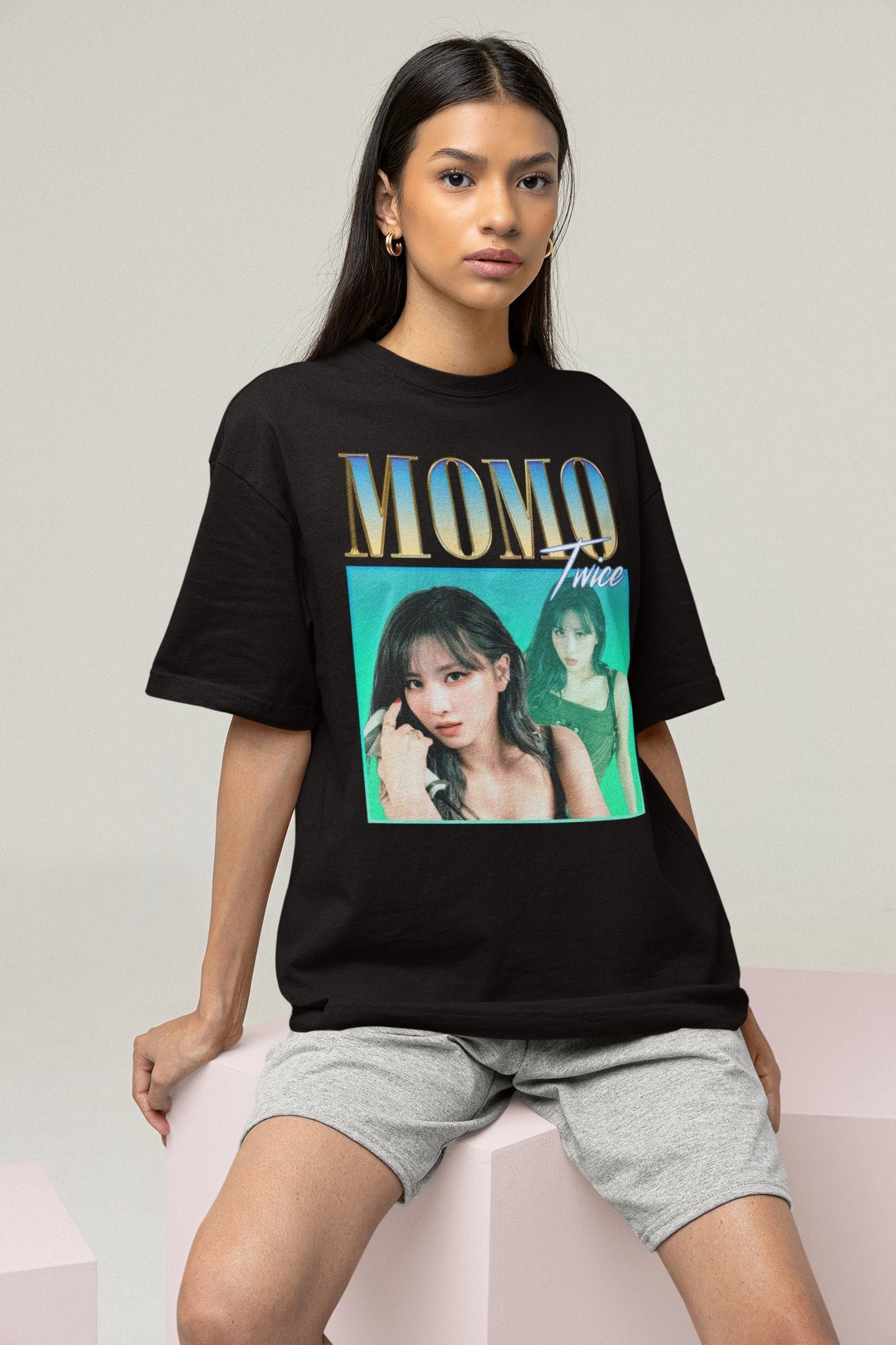 TWICE モモ スウェット k pop vintage ブラックスウェット - スウェット TWICE モモ スウェット k pop vintage ブラックスウェット - スウェット
