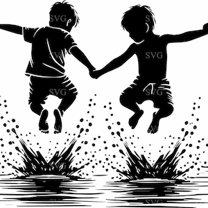 水しぶきを上げる子供たち SVG 5 カット ファイル - 手をつないでジャンプする 2 人の男の子の遊び心のあるシルエット - 夏の楽しいデザイン
